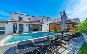 Villa Paradise